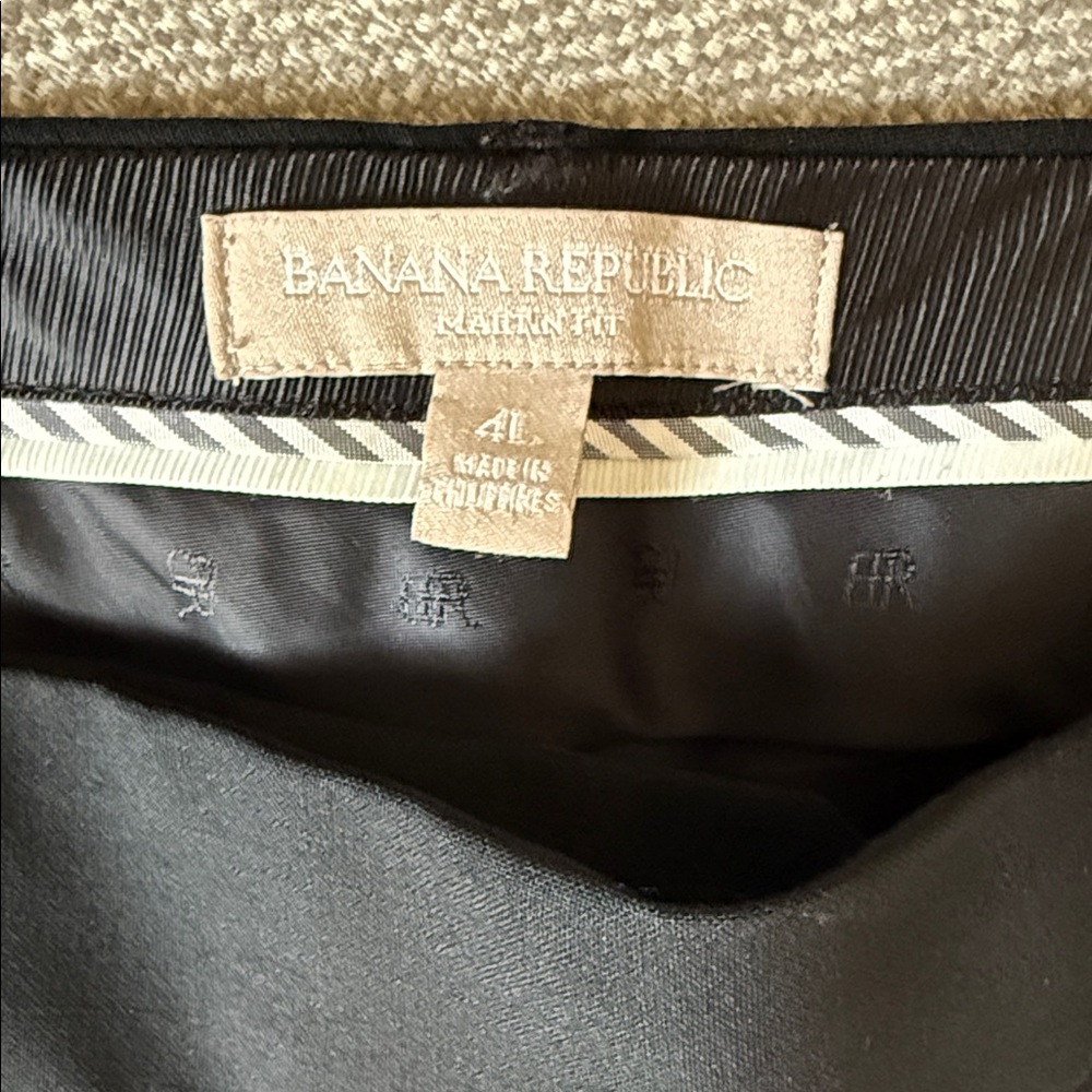 Banana Republic Black Pants - Martin Fit 4L